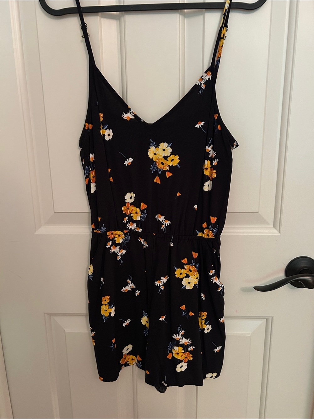 Women’s Black Floral Spaghetti-Strap Romper